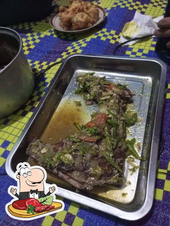 Rahang Tuna Asap Lik Mami: Rahasia Rasa yang Menggoda di Jantung Cilacap